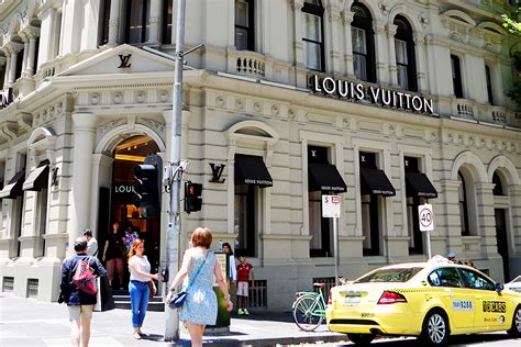 louis vuitton collins st trading hours|louis vuitton store melbourne.